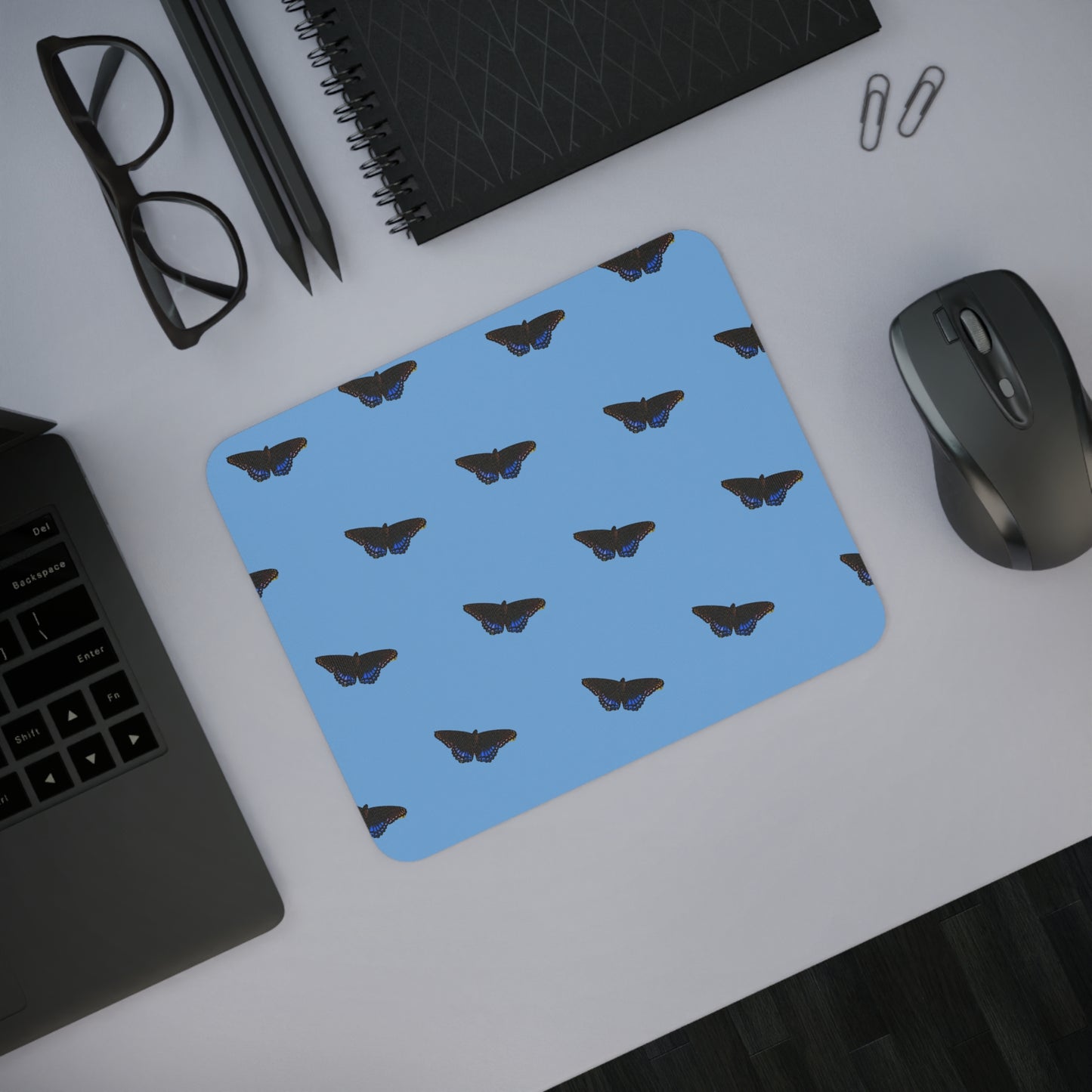 Butterfly Pattern Desk Mouse Pad - Vibrant Blue Office Decor for Nature Lovers